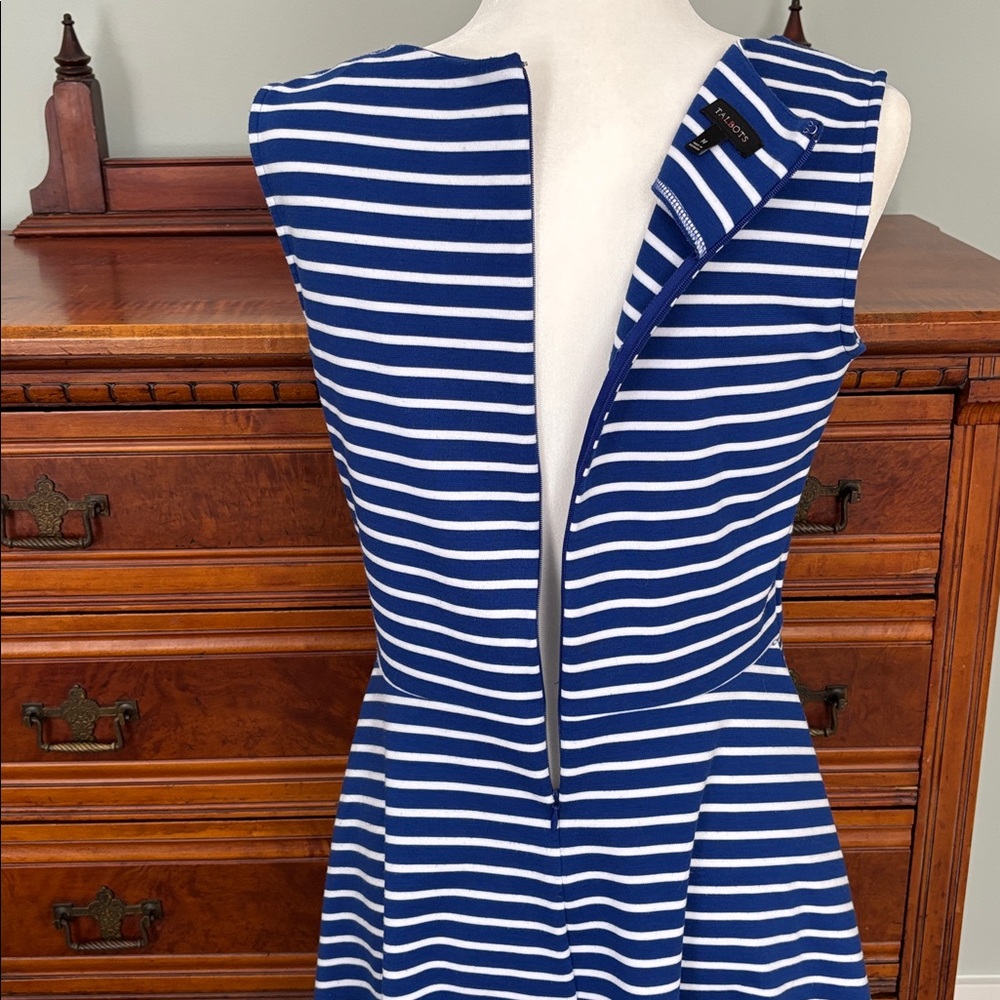 Talbots Edie Blue and White Knit Fit and Flare Dress Size M Modern Classic - Picture 4 of 9